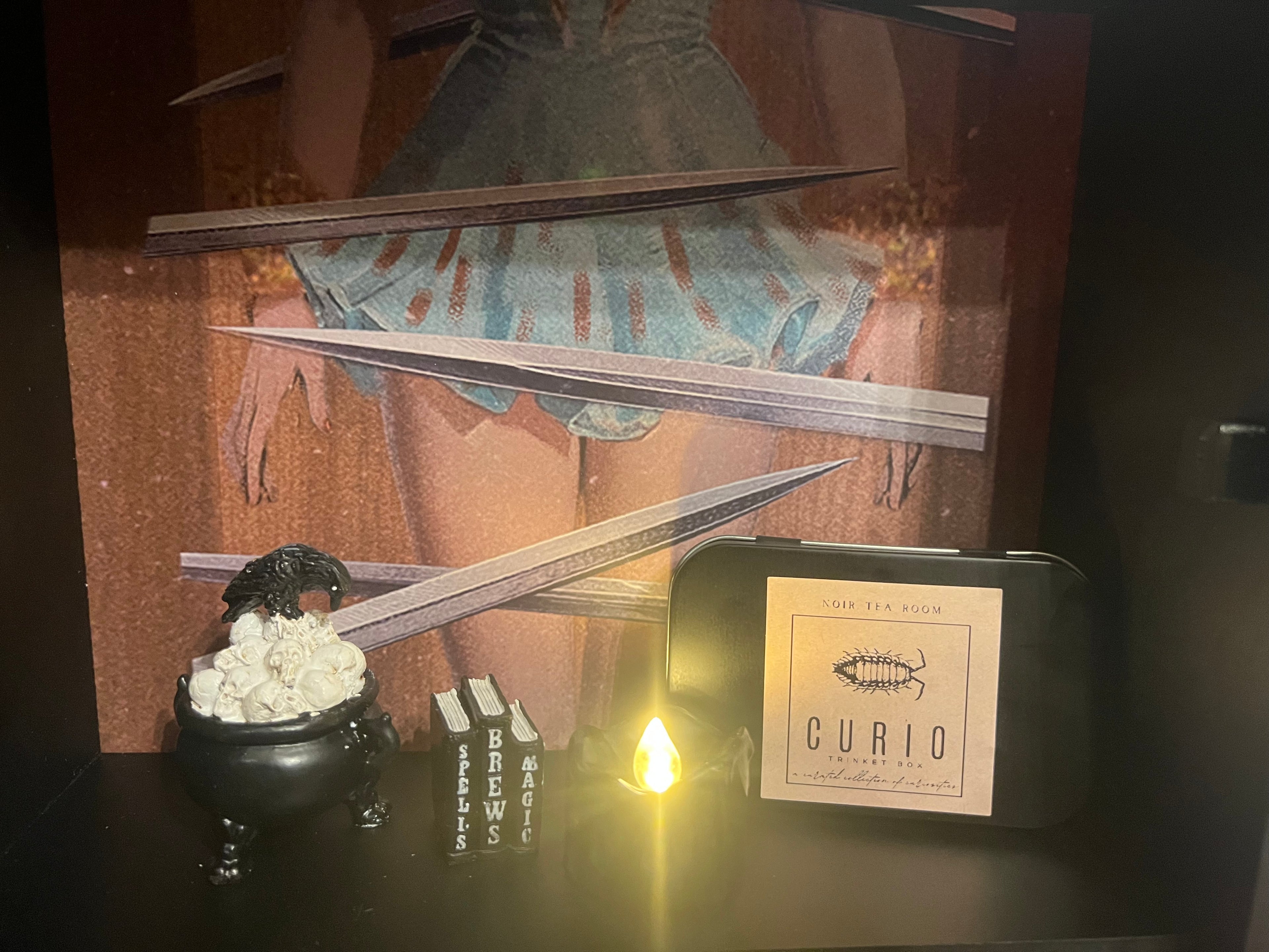 Curio Trinket Tin
